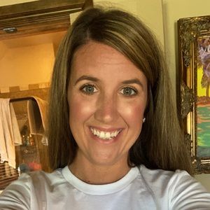 Meet your Posher, Christy